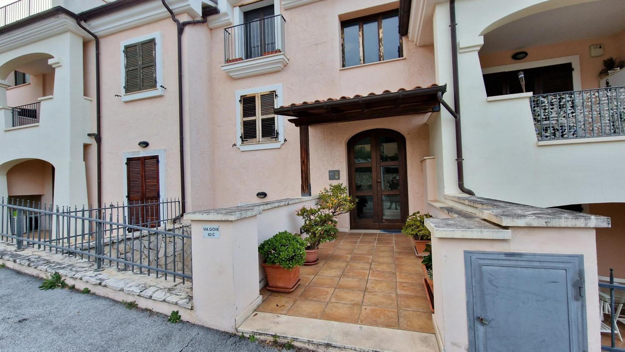 ポルト・ポテンツァ・ピチェーナA Casa Di Danieleアパートメント エクステリア 写真